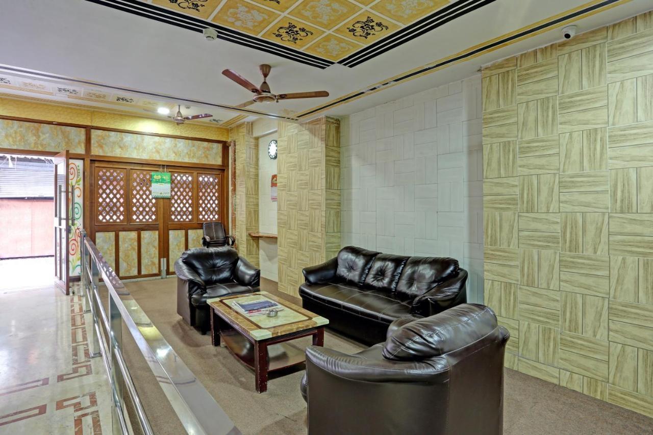 Capital O 79386 Hotel Emirates Mumbai Exterior photo