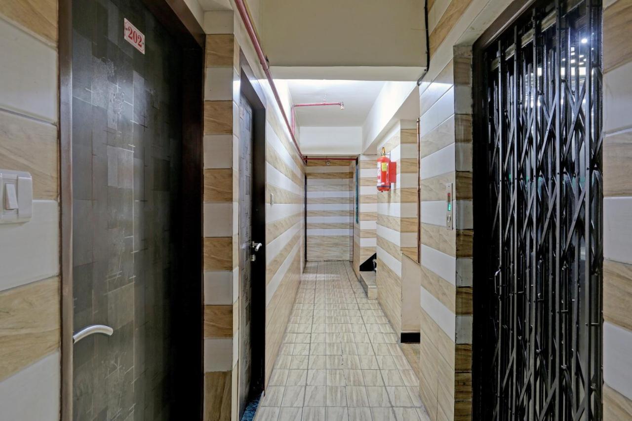 Capital O 79386 Hotel Emirates Mumbai Exterior photo